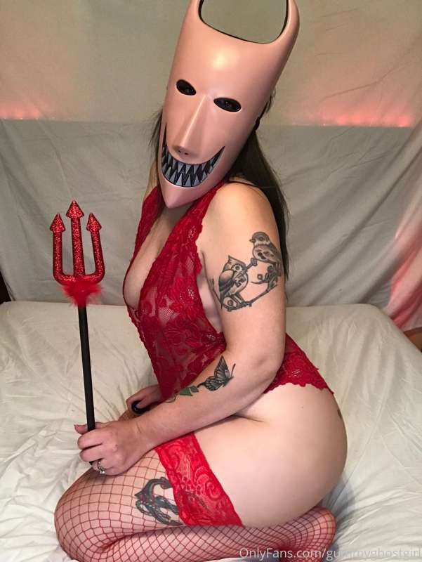 Lock ❤️ Now I’ve cosplayed all 3 of Boogey’s boys! 18
