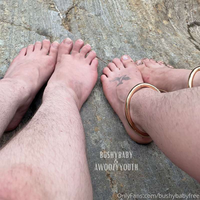 do u like dirty feet? 👣 
ft. @awoozyyouth 

*subscribe to @b.. 3