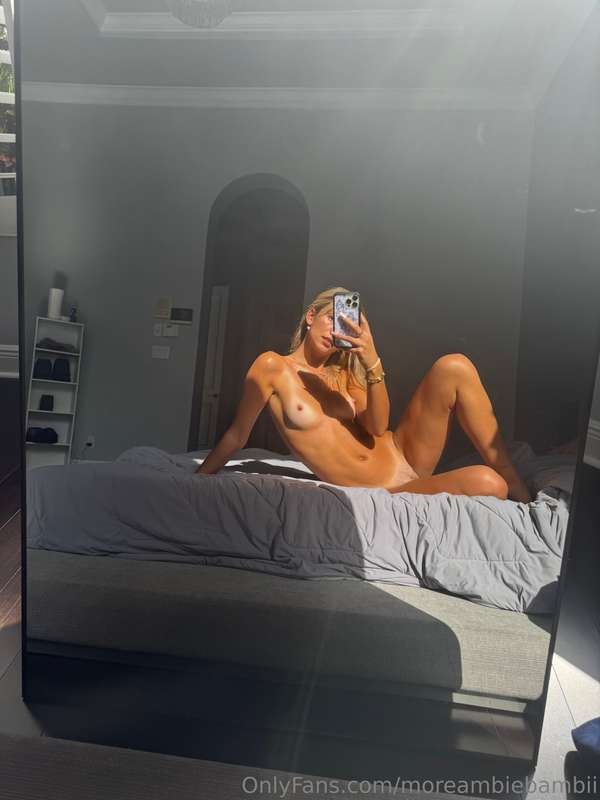 40 of the hottest pics!! get ready to stroke for me !! (: 2