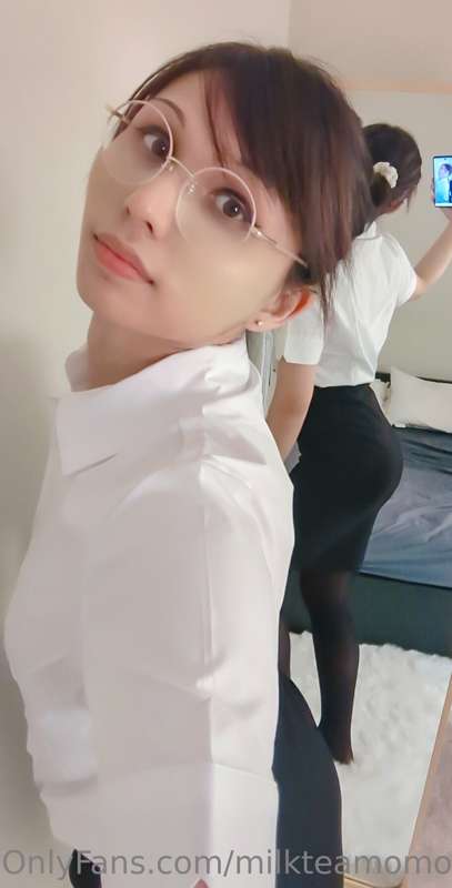 skirt and squats 15