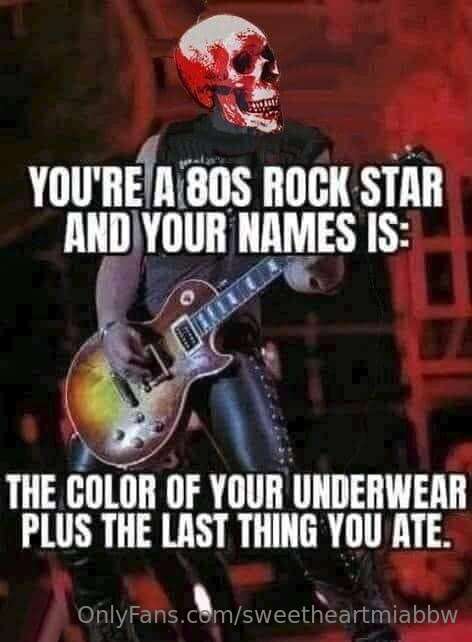Let’s smile a bit ! Mine is Pink Chicken 🤘🏻🤣
