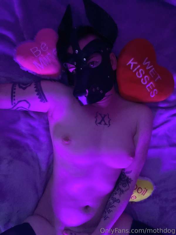 The pics you would get if I was your boyfriend.