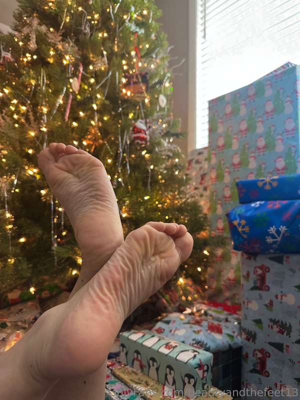 Christmas is over, but my wrinkled soles will always be a gi.. 5
