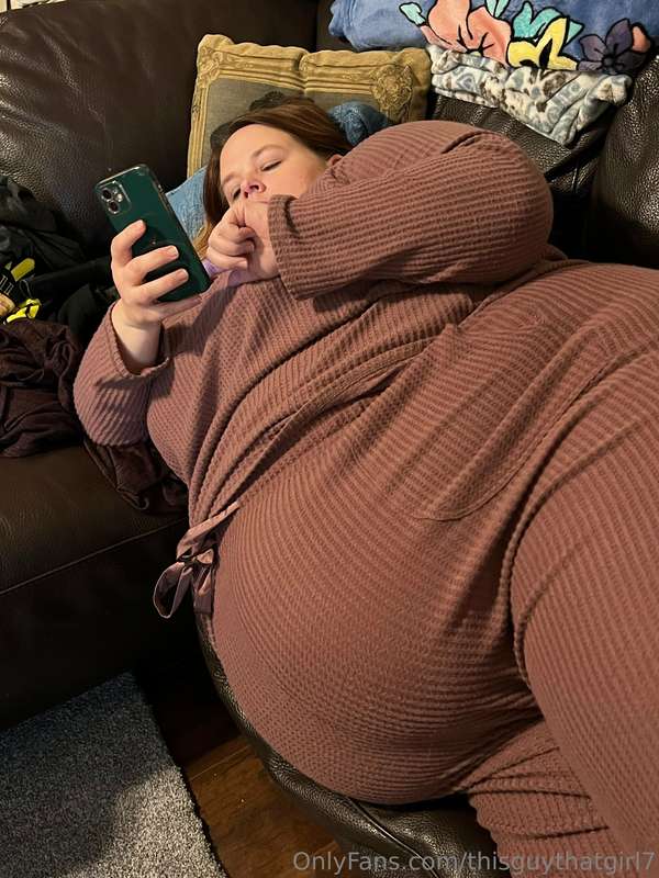 How Britt is lying on the couch ordering McDonalds on the ap.. 3