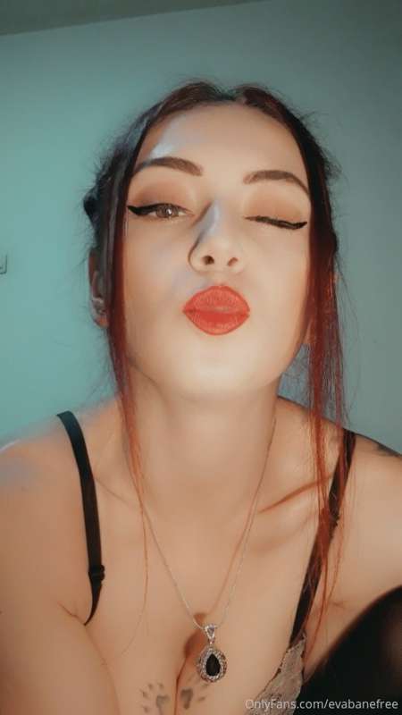 😘