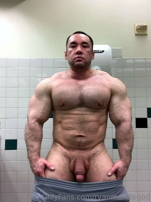 Ryanmusclegod - Onlyfans - 24 May, 2023