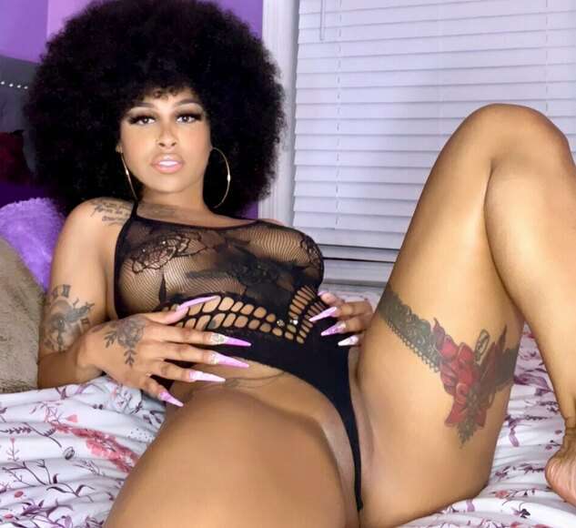 My Hot 🥵 friend @lalovetheboss is giving all my fans a free ..