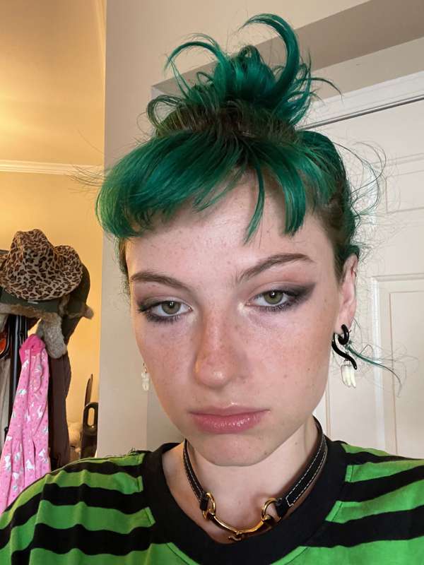 My sexy face, my sexy body! Which do you prefer?
