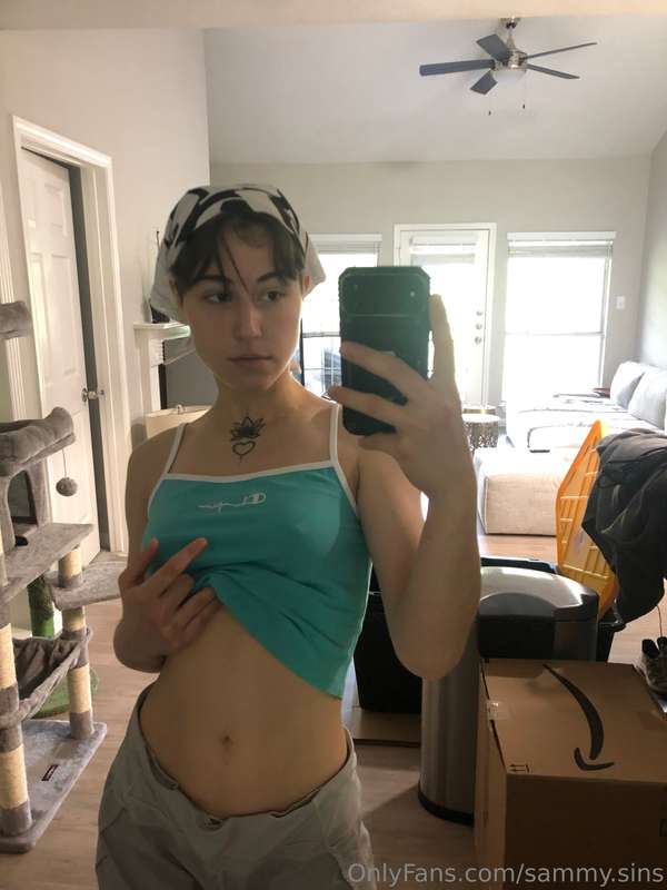 Nipples poking thru my tiny top Looking cute but I’ve had a .. 6