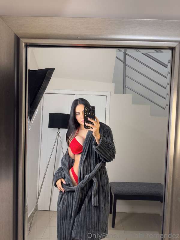Que este lunes inicies tu semana con todo bebé ♥️