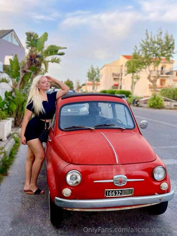 Couldn't get past this car, it's so cute and small and I thi..