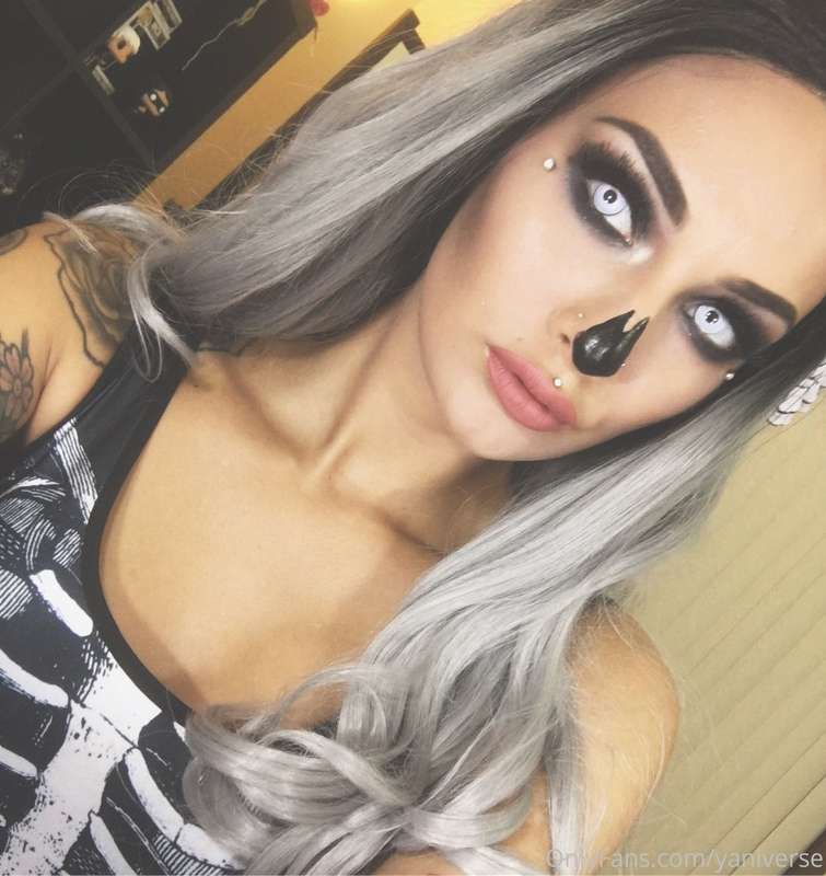 My birthday is in 6 days!!👻🎃