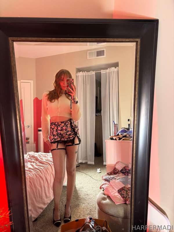 just showing off my cute lil fit ;)  4