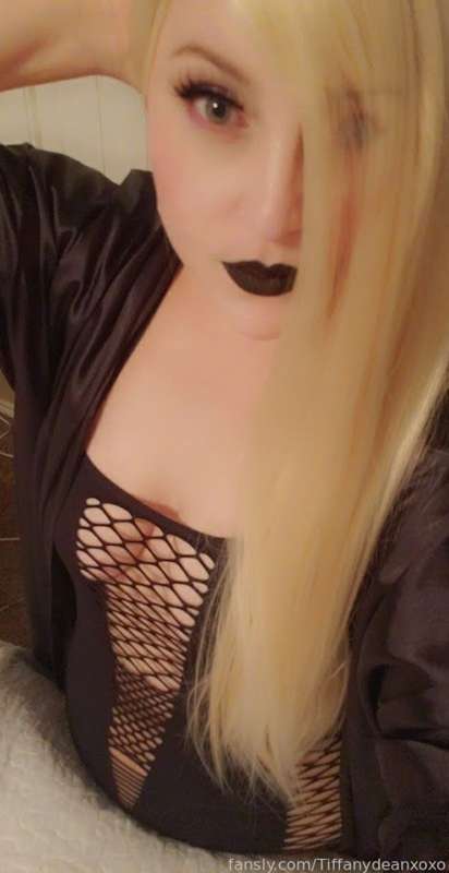 Tiffanydeanxoxo - Fansly - 12 Jun, 2022 9