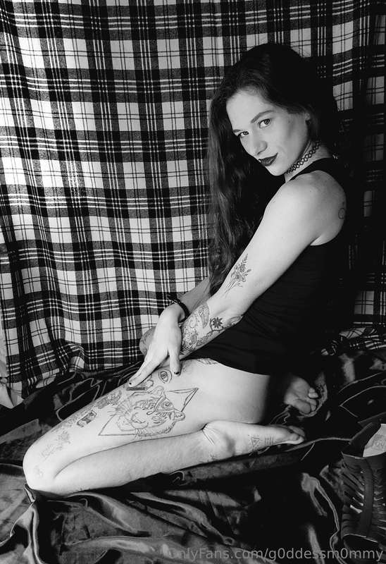 G0Ddessm0Mmy - Onlyfans - 16 Dec, 2023 10
