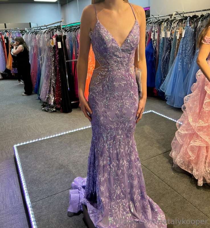 Prom dress shopping 😄