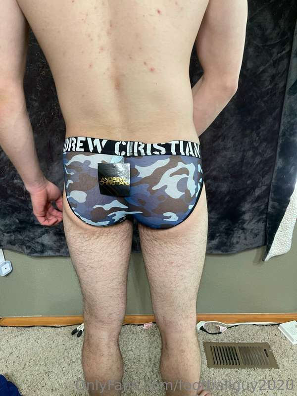 Andrew Christian looks pretty good on me! Set 2 3