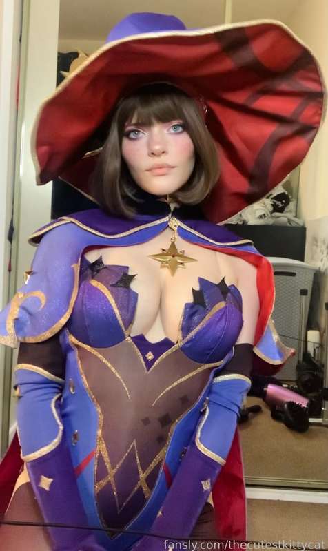 Thecutestkittycat - Fansly - 29 Mar, 2022 8