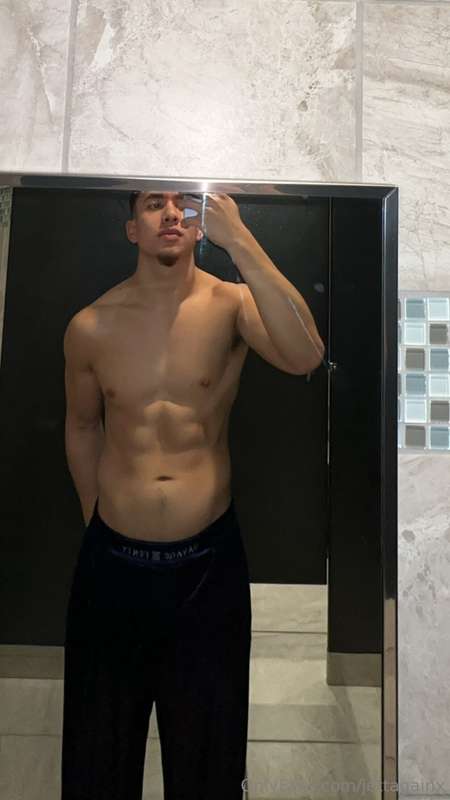 Body coming along nicely😈