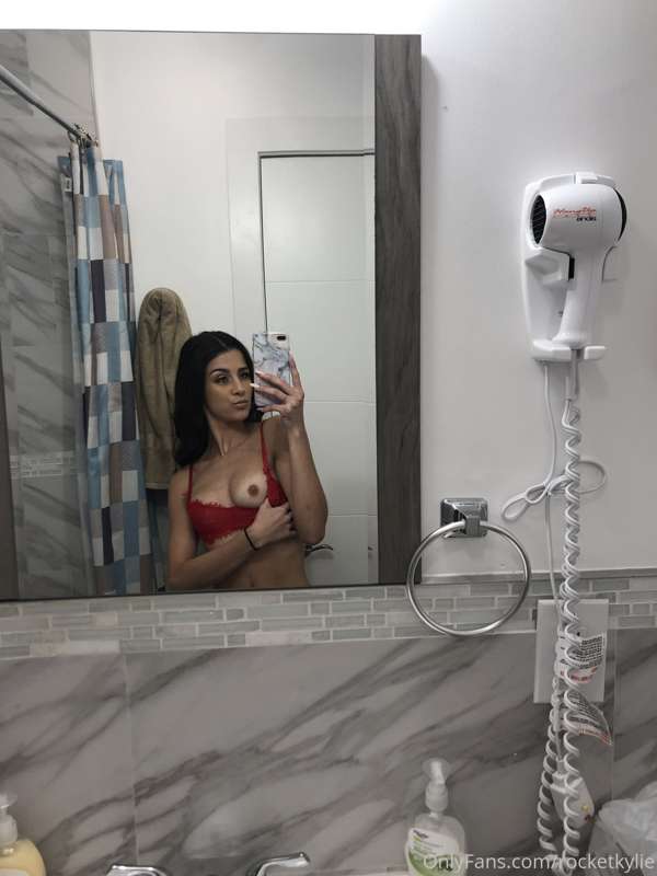 Let me know what you think. ❤️🔥🔥 10
