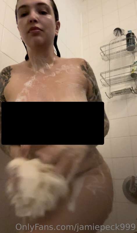 New shower video! I actually remembered to film my shower to..
