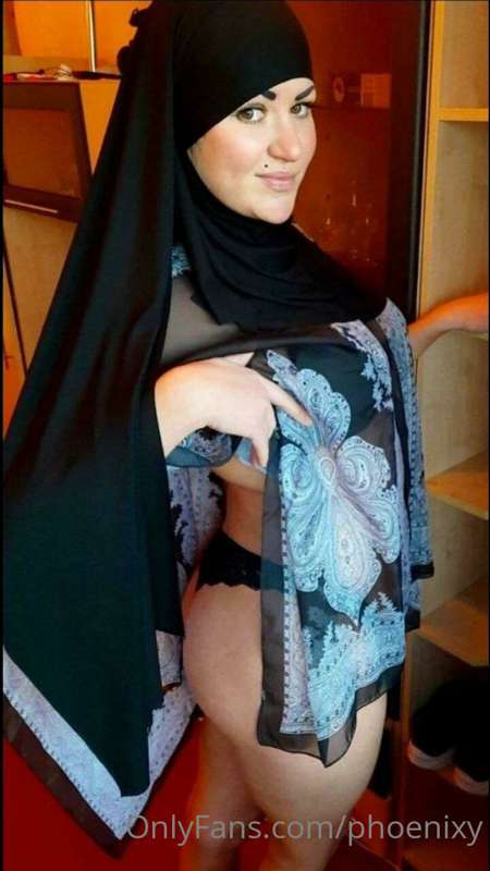 💖@your_zhadi💖
Muslim Mom💖🔥
I am the hottest and most delicio..