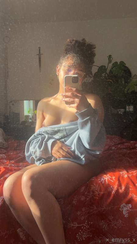 X_Emryss_X - Onlyfans - 28 Mar, 2025 4
