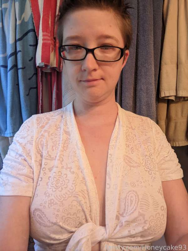 Honeycake93 - Fansly - 09 Sep, 2022 8