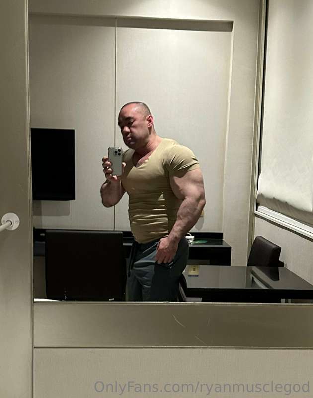 Ryanmusclegod - Onlyfans - 28 Jul, 2023