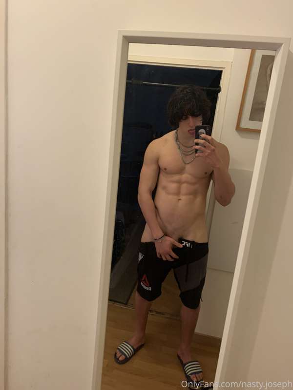 30$ dick pics / dm in private 3