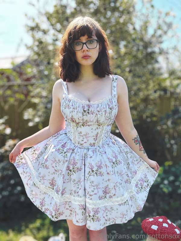 I got a fancy dress and did a fancy photoshoot. Well, it’s n.. 8