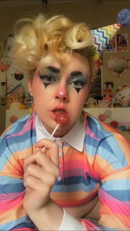 Superslutboi - Fansly - 17 Oct, 2021 5