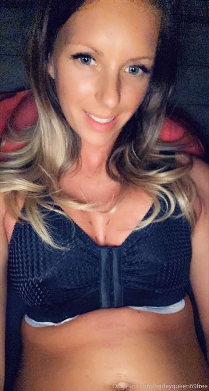 Surgery done ✅ new big boobs healing ❤️‍🩹🤩😋 https://onlyfans.. 2