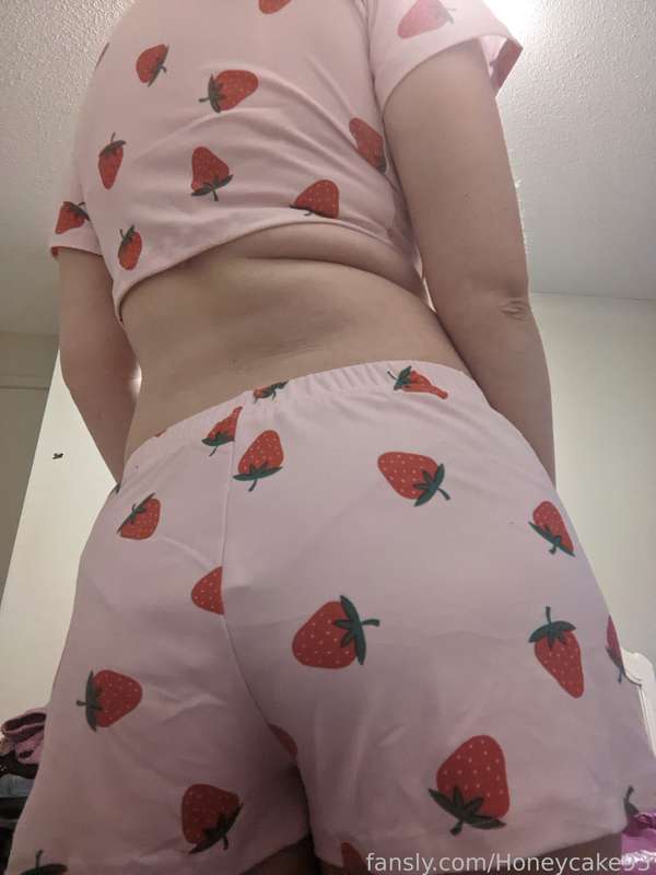 Honeycake93 - Fansly - 18 Dec, 2022 39