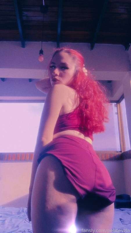 Purplejulieta - Fansly - 18 Nov, 2023