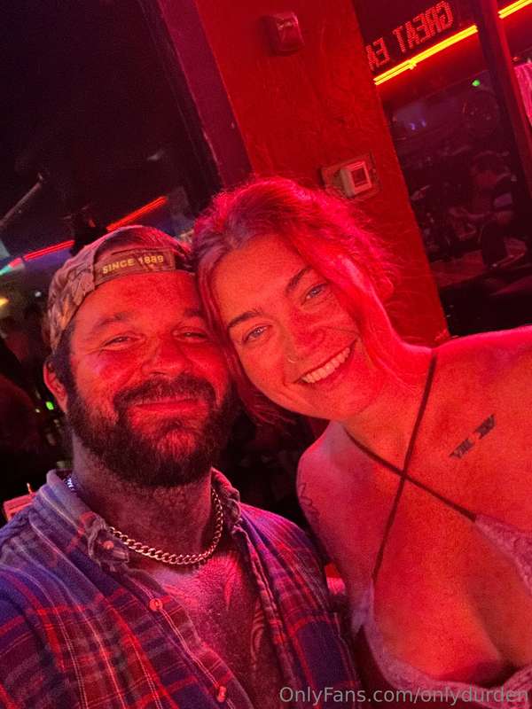 Date night at our favorite bar 🤠 🍻  @loverennxo 3