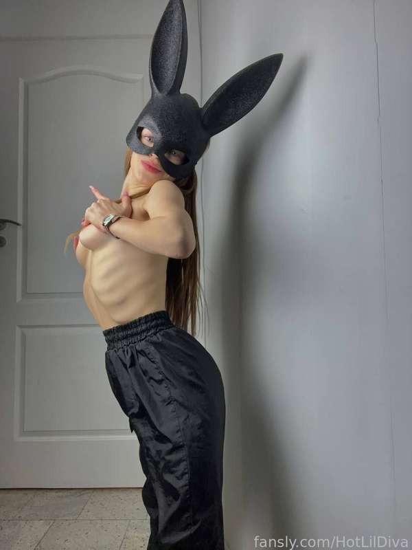 Hotlildiva - Fansly - 03 Jan, 2025