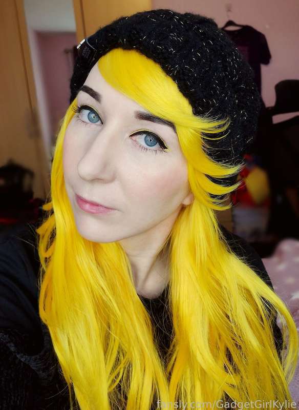 Gadgetgirlkylie - Fansly - 06 Feb, 2024