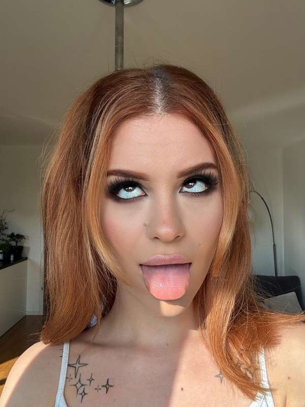 hiiii xxx