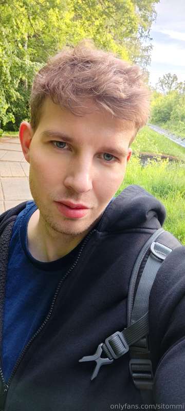 Hi, have a nice Thursday, everyone :)Last evening when I wen..