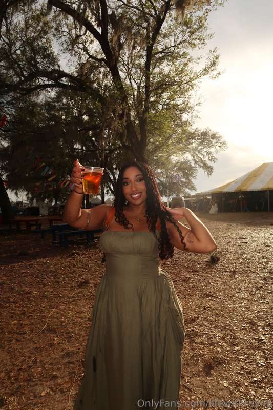 Went to the Renn fair for the first time and it was so magic..