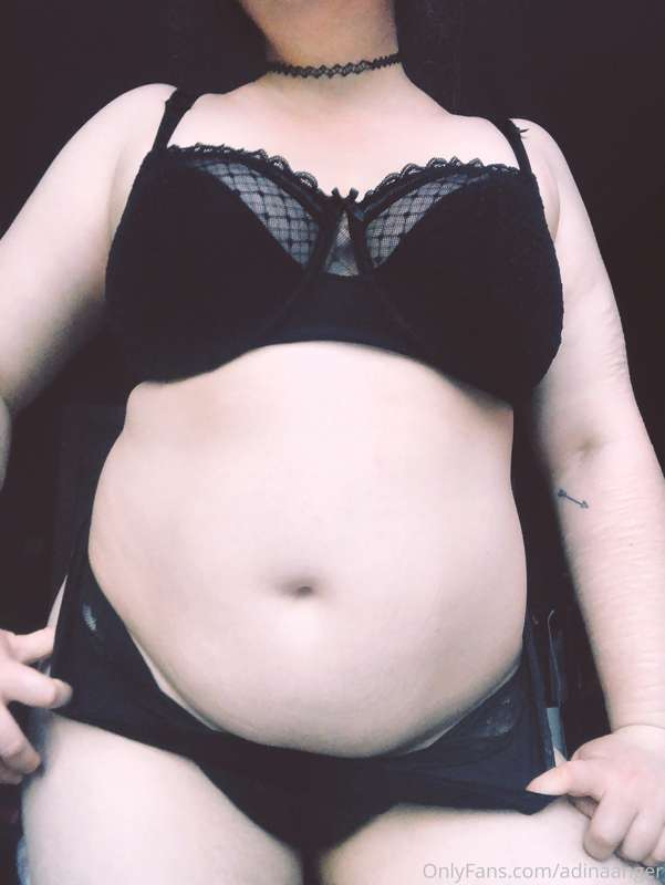 this full photoset gives me a charming amount of hubris 🖤 do.. 5