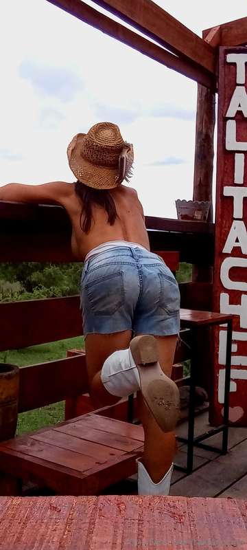 Nos vemos para compartir la vida de campo NUDE en @talitache.. 1