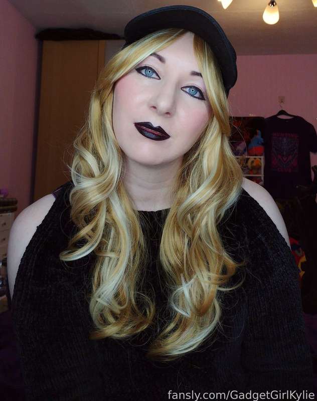 Gadgetgirlkylie - Fansly - 11 Nov, 2023