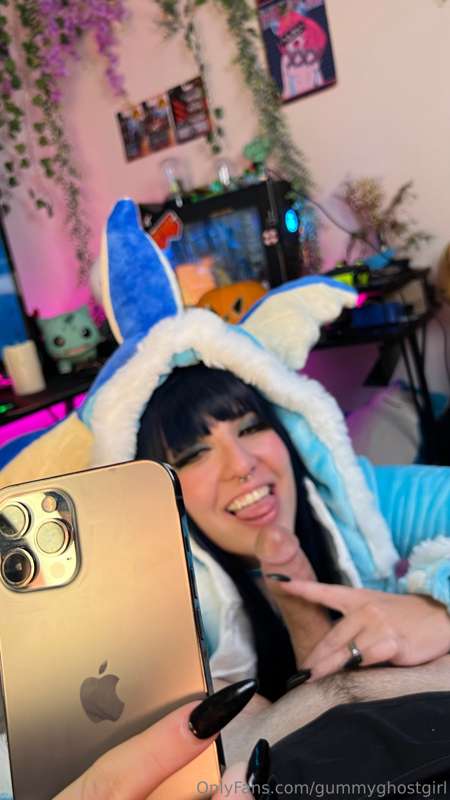 Vaporeon blowjob selfies and his POV shots too 👅💦 7