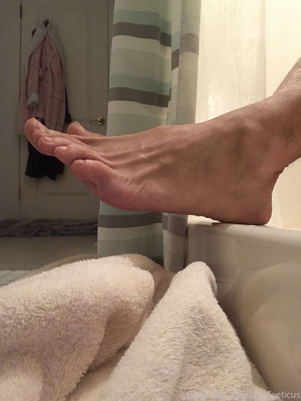 Barefeeticus - Onlyfans - 09 Dec, 2021