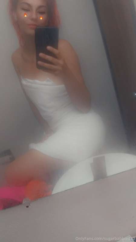 Private message me😝😝 2