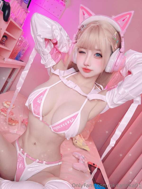 E-Sports Girl Part2 22