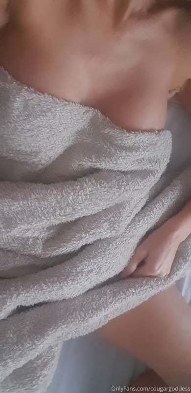 Snow outside....duvet day!!❄❄❄