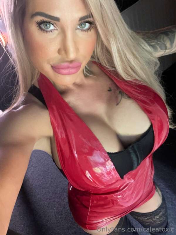 The first fetish outfits but still with a support bra ;)